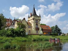 Schloss Podelwitz Sachsen Wasserschloss Mulde