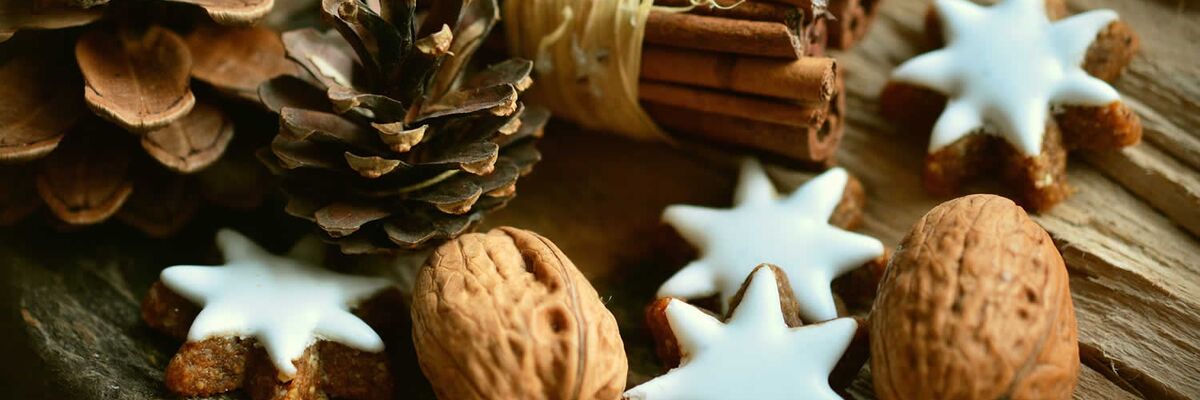 Adventszeit - Bild von congerdeisgn auf Pixabay